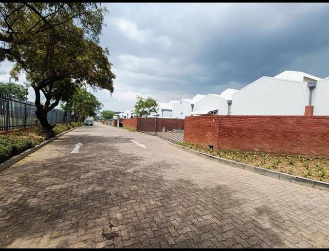 INDUSTRIAL PROPERTY TO RENT IN RANDJESPARK